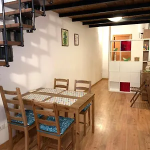 Apartament Casa Trevi, Rzym